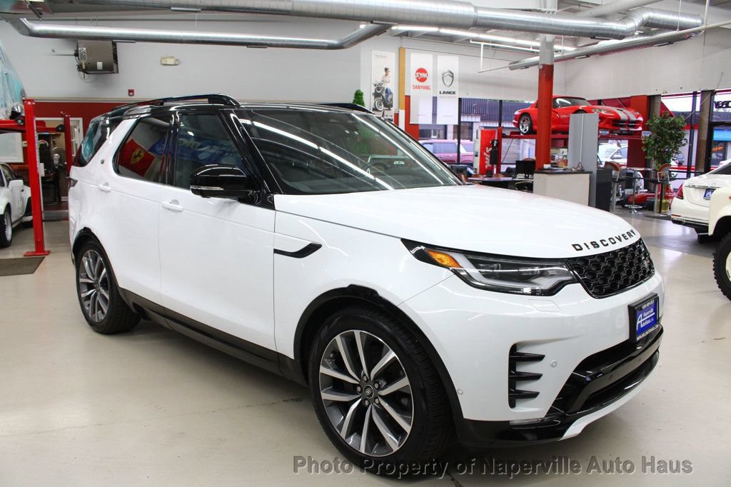 Used 2025 Land Rover Discovery Dynamic SE AWD/4WD image 60