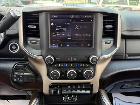 Used 2022 RAM 2500 Laramie AWD/4WD image 12