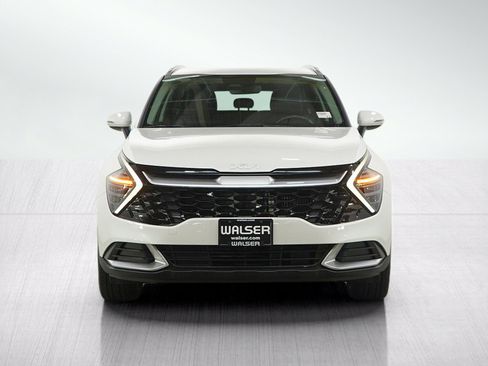 Used 2025 Kia Sportage EX AWD/4WD image 8