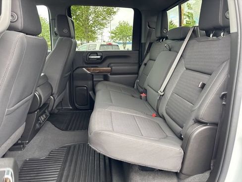 Used 2023 GMC Sierra 2500 SLE w/ SLE Convenience Package AWD/4WD image 12