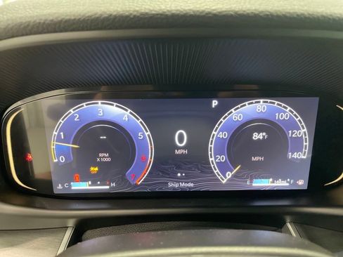 New 2025 Jeep Wagoneer Series II w/ Convenience Group I image 17