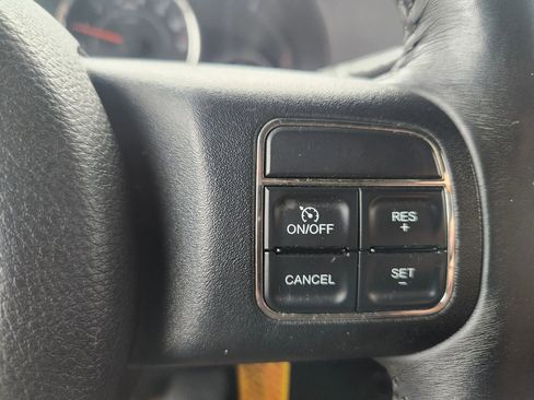 Used 2013 Jeep Wrangler Unlimited Sahara w/ Connectivity Group image 28