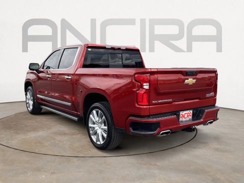 Used 2025 Chevrolet Silverado 1500 High Country image 9