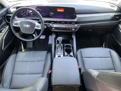 Certified 2025 Kia Telluride SX FWD image 8