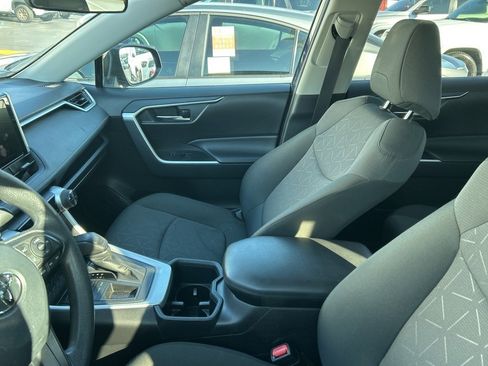 Used 2024 Toyota RAV4 XLE image 9