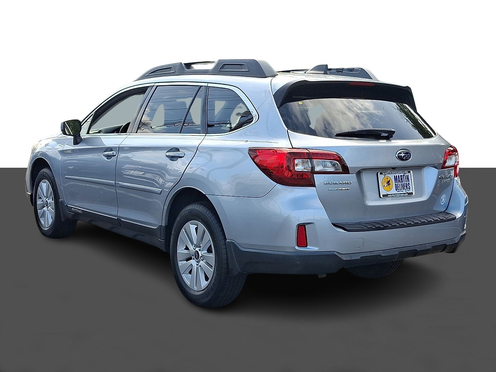 Used 2017 Subaru Outback 2.5i Premium AWD/4WD image 4