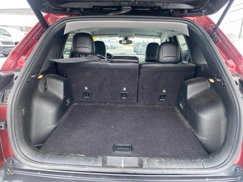 Used 2019 Jeep Cherokee Limited image 21