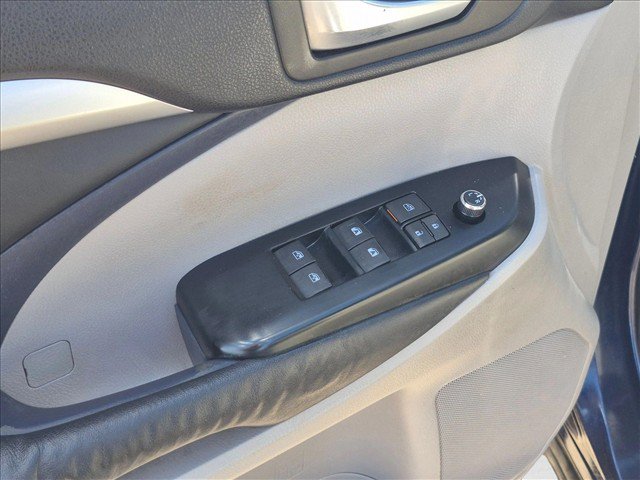 Used 2014 Toyota Highlander XLE AWD/4WD image 12