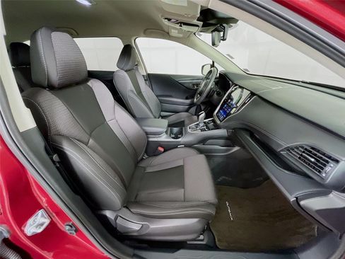 Certified 2025 Subaru Outback Premium AWD/4WD image 31