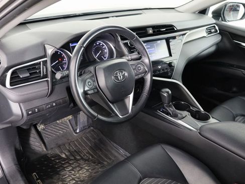 Used 2018 Toyota Camry SE image 22