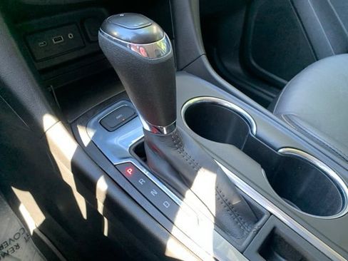 Used 2020 Chevrolet Equinox LT w/ Sport Edition AWD/4WD image 24