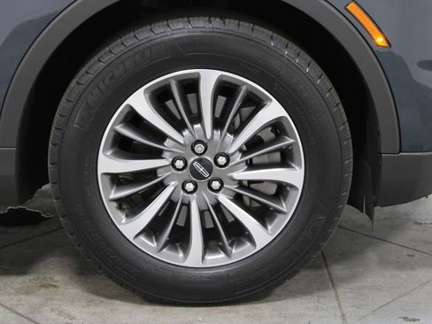 Used 2023 Lincoln Nautilus AWD w/ Premium Package image 13