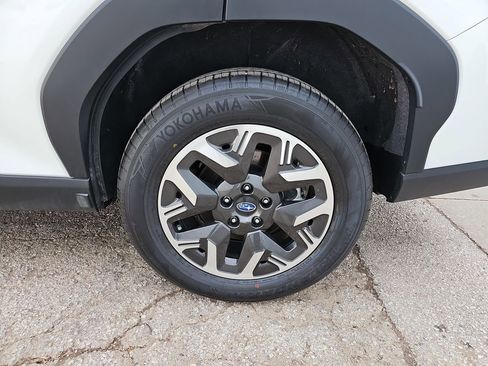 Certified 2026 Subaru Forester Premium image 37