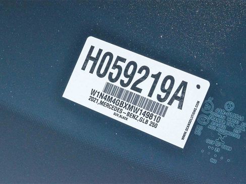 Used 2021 Mercedes-Benz GLB 250 image 29