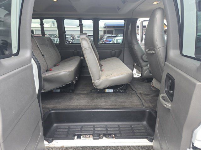 Used 2019 Chevrolet Express 3500 LT w/ LT Preferred Equipment Group RWD image 17