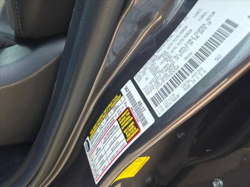 Used 2021 Toyota Tundra Platinum AWD/4WD image 26