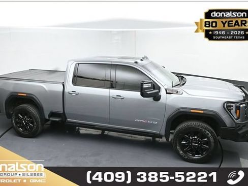 Used 2025 GMC Sierra 2500 AT4 w/ AT4 Premium Plus Package AWD/4WD image 17