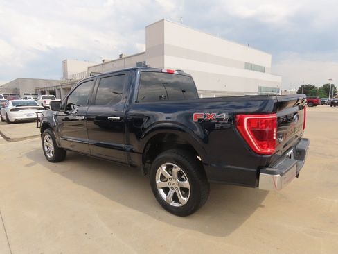 Used 2022 Ford F150 XLT w/ Equipment Group 302A High AWD/4WD image 16