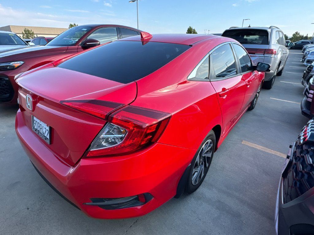 Used 2018 Honda Civic EX image 4