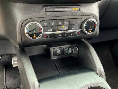 Used 2024 Ford Escape ST-Line image 61