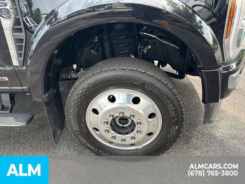 Used 2024 Ford F450 Limited w/ FX4 Off-Road Package image 15