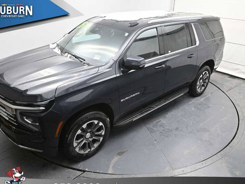 New 2026 Chevrolet Suburban LT w/ Comfort Package image 26