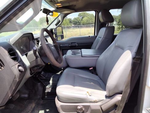 Used 2015 Ford F250 XL w/ Power Equipment Group image 10