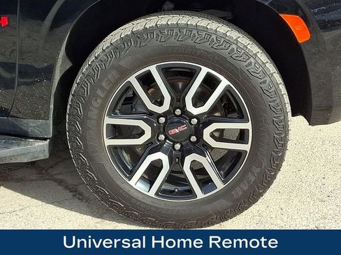 Used 2023 GMC Yukon AT4 image 11