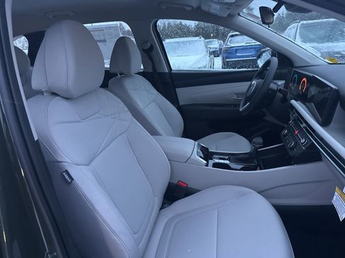 New 2026 Hyundai Tucson SE image 16