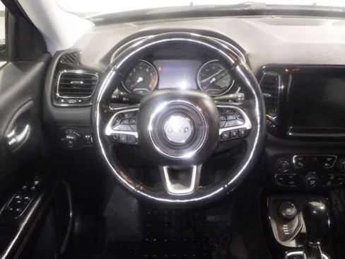 Used 2019 Jeep Compass Limited w/ Advanced Safety Group AWD/4WD image 9