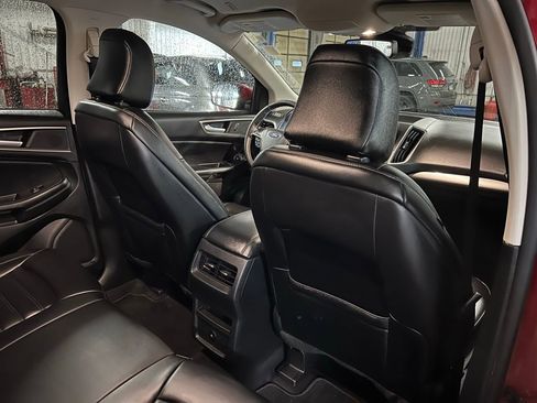 Used 2024 Ford Edge SEL AWD/4WD image 12