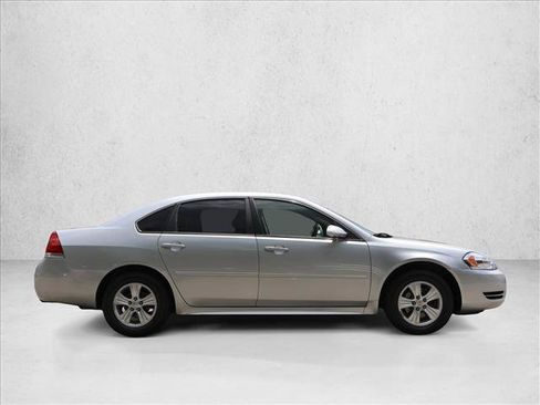Used 2014 Chevrolet Impala Limited LS FWD image 4