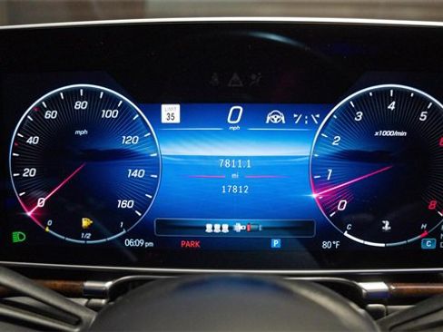 Used 2023 Mercedes-Benz Maybach S 680 4MATIC image 13