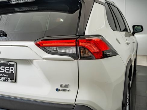 Used 2025 Toyota RAV4 LE AWD/4WD image 15