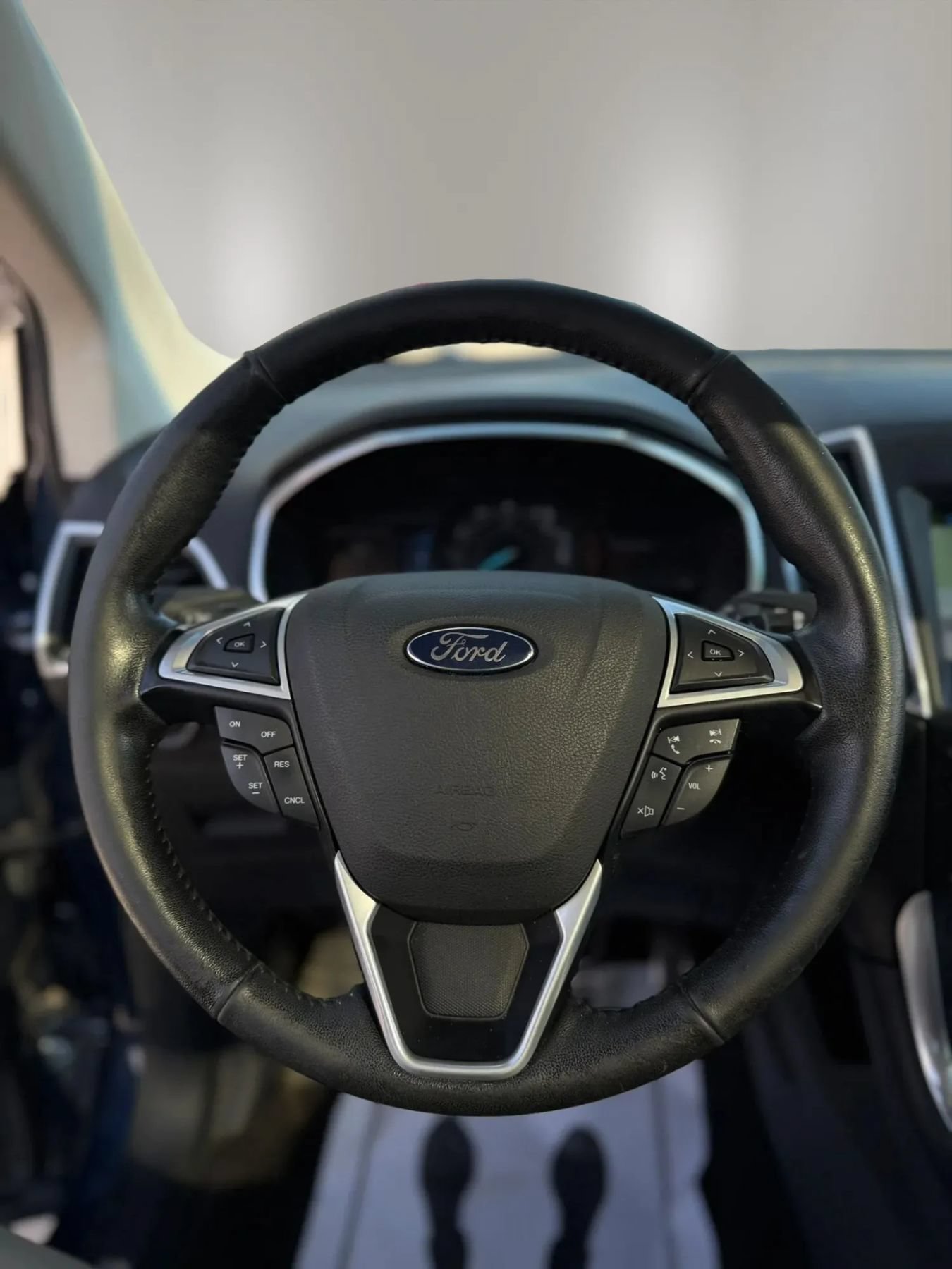 Used 2017 Ford Edge Sport w/ Equipment Group 401A AWD/4WD image 18