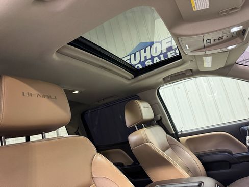 Used 2018 GMC Sierra 1500 Denali w/ Denali Ultimate Package image 19