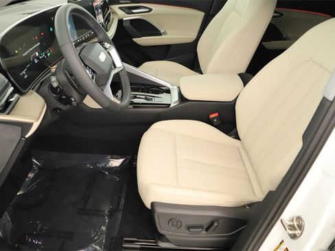New 2025 Audi Q5 Premium Plus image 23