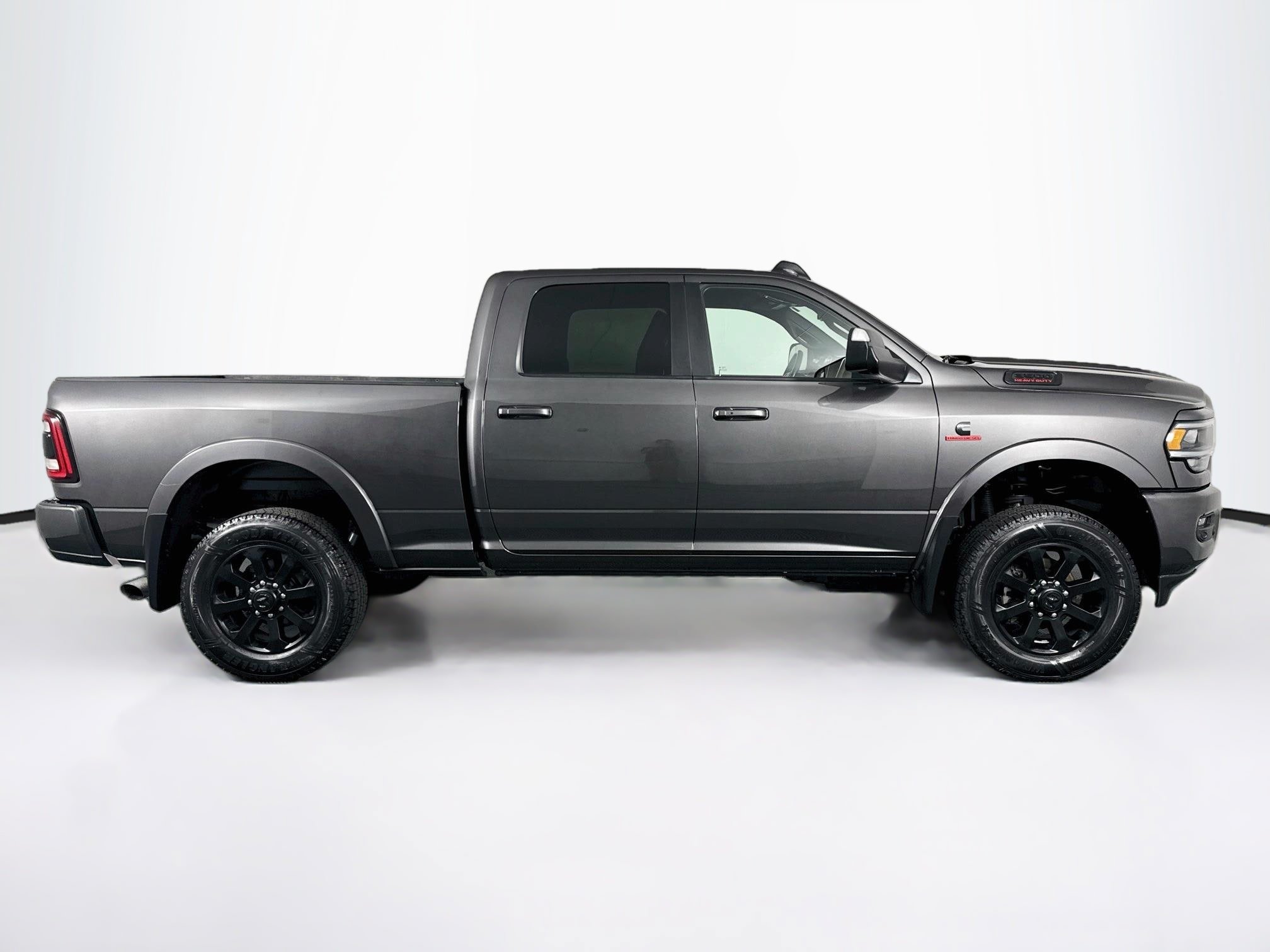 Used 2020 RAM 3500 Laramie AWD/4WD image 16