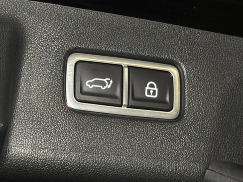 Certified 2023 Kia Sorento EX AWD/4WD image 7