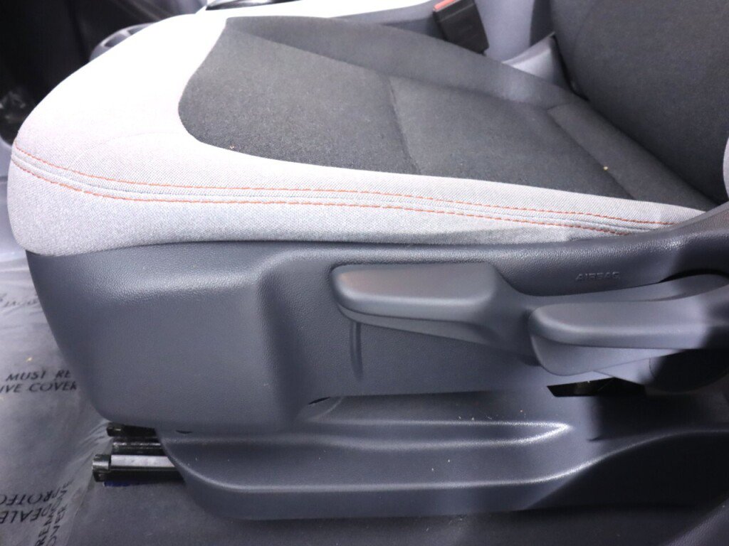 Used 2018 Chevrolet Bolt LT FWD image 26