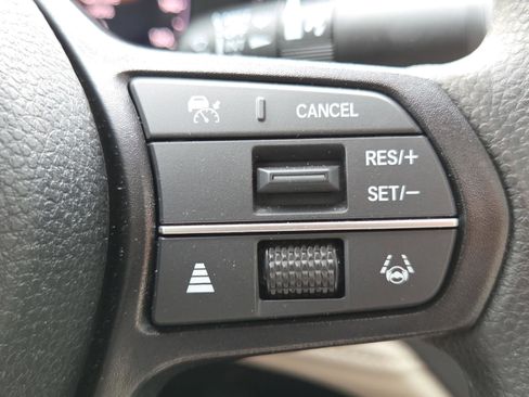 Certified 2025 Honda Accord SE image 24