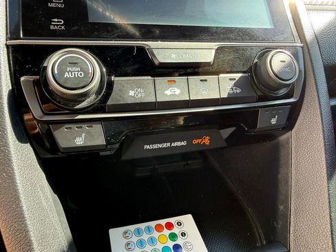 Used 2018 Honda Civic Sport Touring image 41