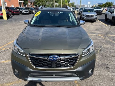 Certified 2022 Subaru Outback Touring XT AWD/4WD image 2