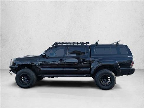 Used 2013 Toyota Tacoma 4x4 Double Cab w/ TRD Sport Pkg image 9