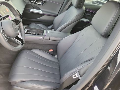 Used 2024 Mercedes-Benz E 350 4MATIC Sedan image 16