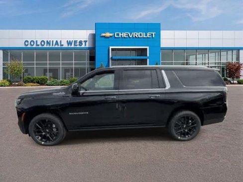 New 2026 Chevrolet Suburban High Country AWD/4WD image 2