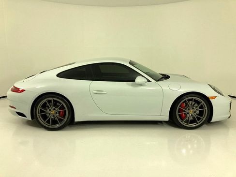 Used 2018 Porsche 911 Carrera S image 30