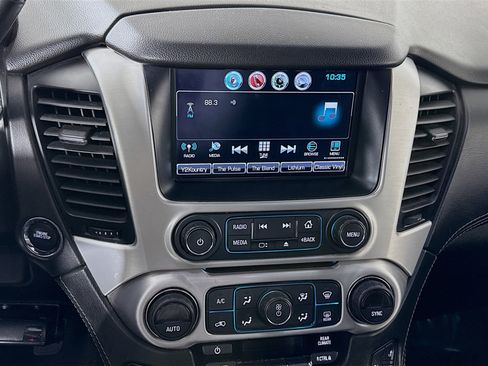 Used 2019 GMC Yukon SLT image 18