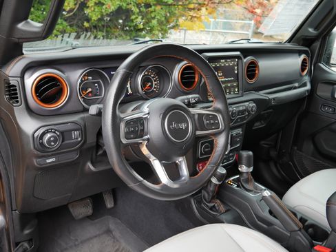 Used 2023 Jeep Gladiator Mojave w/ LED Lighting Group image 4