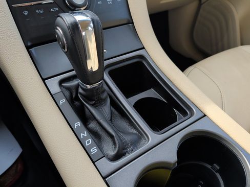 Used 2019 Ford Taurus SEL w/ Equipment Group 201A image 23